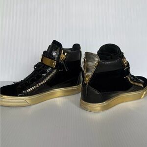 Giuseppe Zanotti Black and Gold High-Top Sneakers Made in Italy Size 38